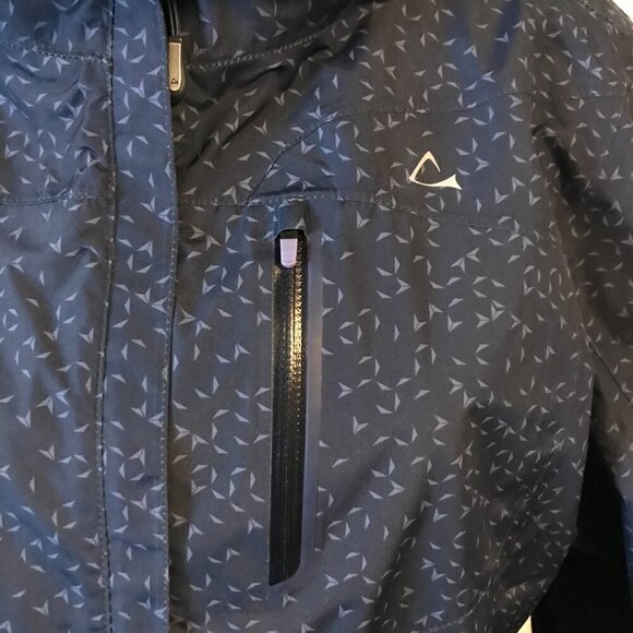 Paradox lightweight rain jacket with hood. Navy with allover pattern.  Size XL - Picture 4 of 11